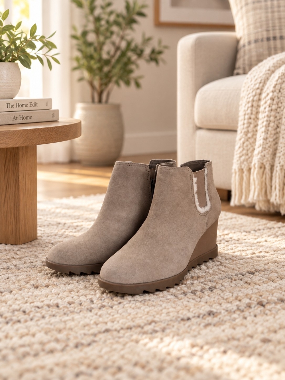 Kookaburra By UGG Women's Beige Ankle Boots Size 10